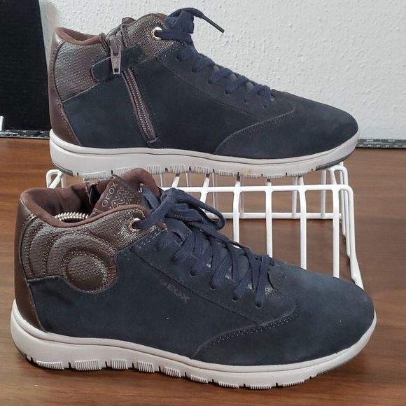 Geox Shoes - SOLD Geox High Top Sneakers US Women's 7 Boys Size 5 EUR 37